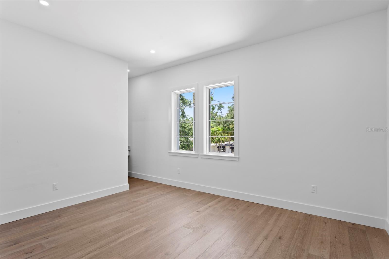 3406 W ALLINE AVE, TAMPA, FL, 33611