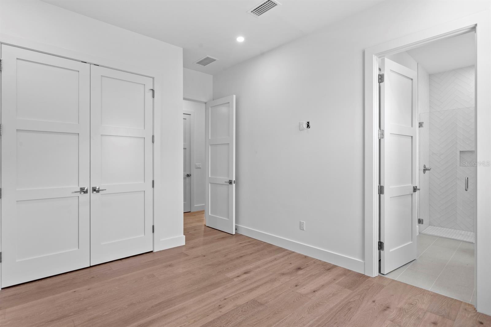 3406 W ALLINE AVE, TAMPA, FL, 33611