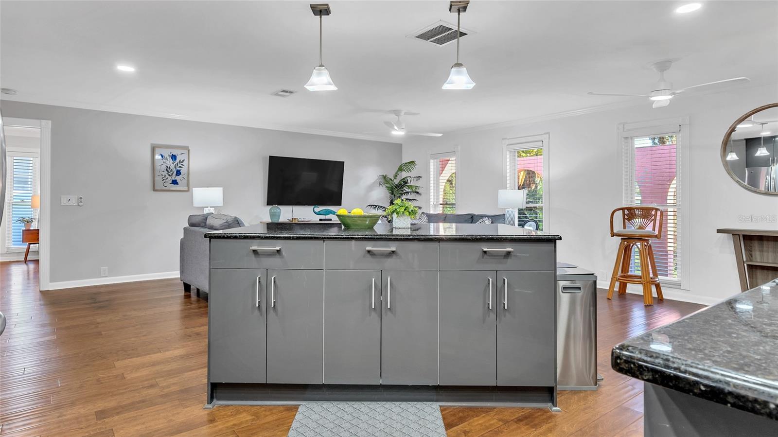 1630 JEFFORDS ST, CLEARWATER, FL, 33756