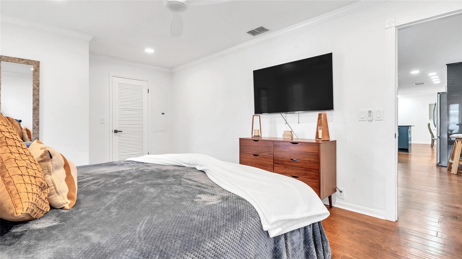 1630 JEFFORDS ST, CLEARWATER, FL, 33756