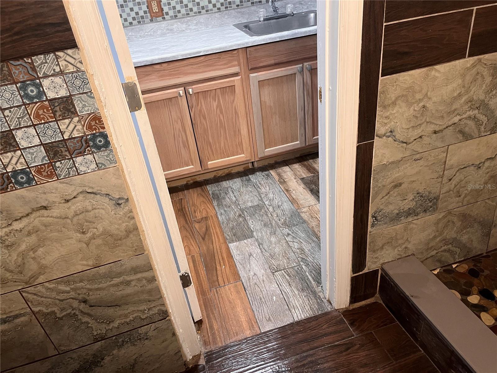 17800 GULF BLVD, REDINGTON SHORES, FL, 33708