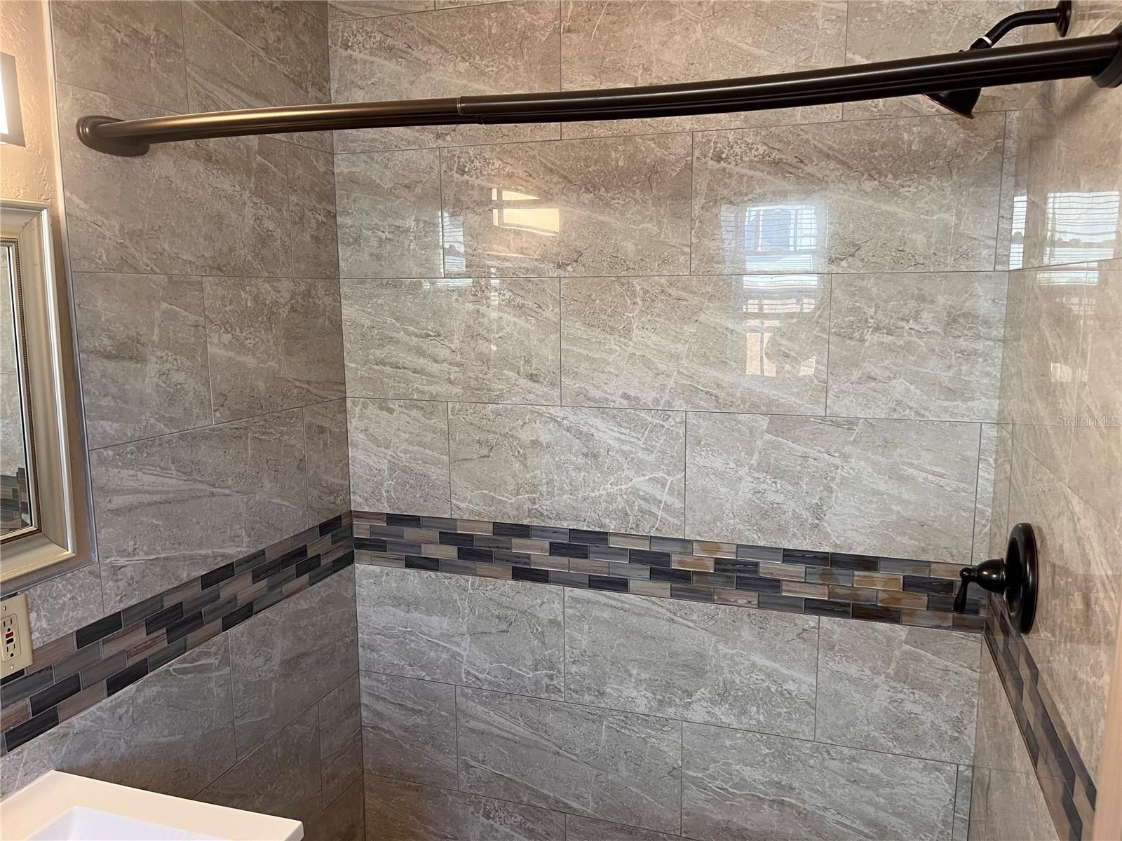 17800 GULF BLVD, REDINGTON SHORES, FL, 33708