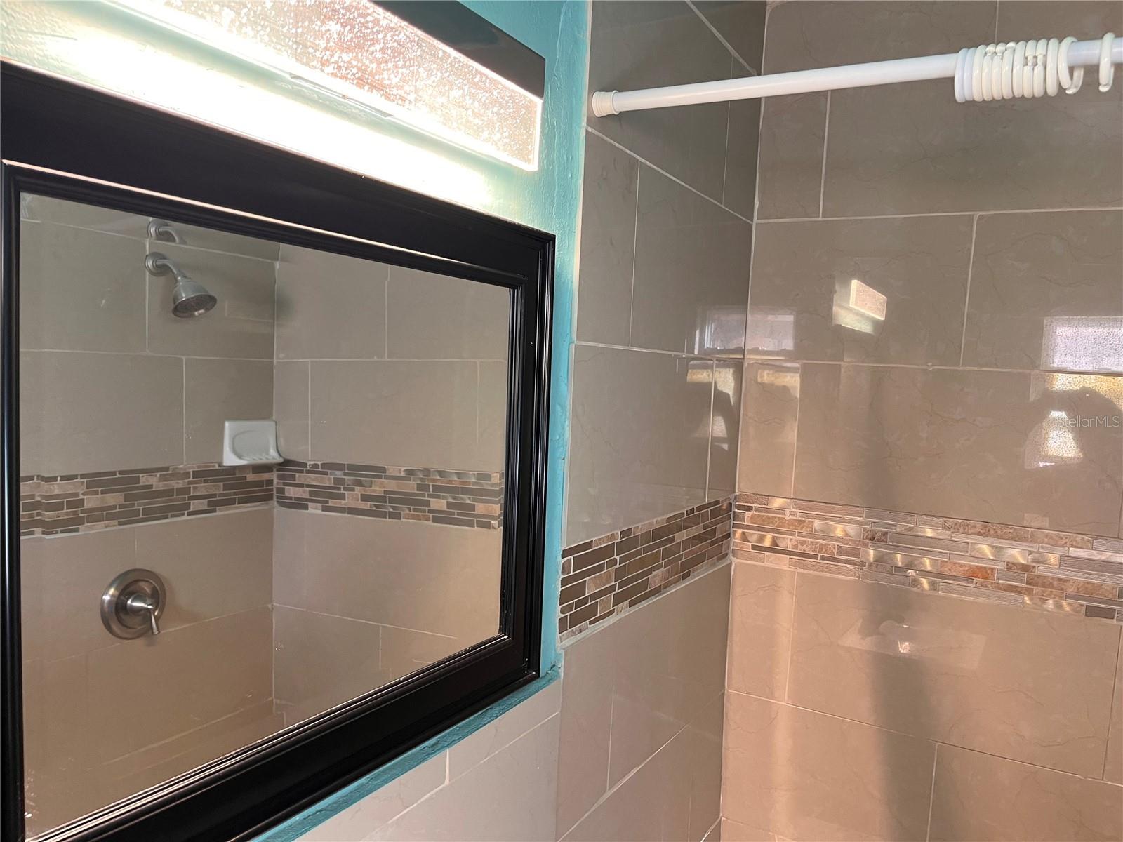 17800 GULF BLVD, REDINGTON SHORES, FL, 33708