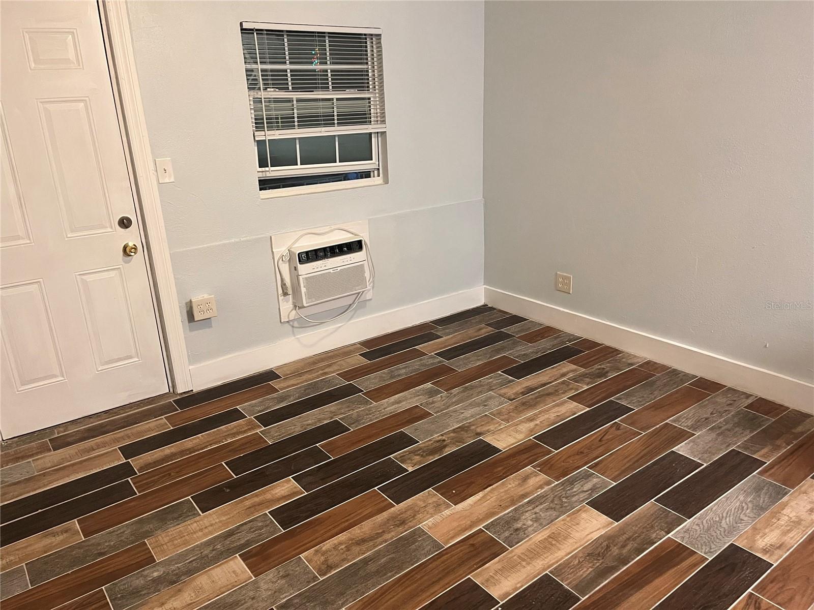 17800 GULF BLVD, REDINGTON SHORES, FL, 33708