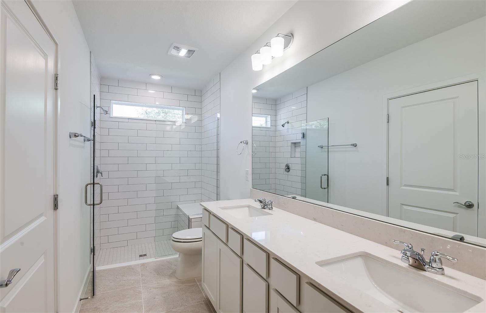 9084 WILDLIGHT TRL, WILDWOOD, FL, 34785
