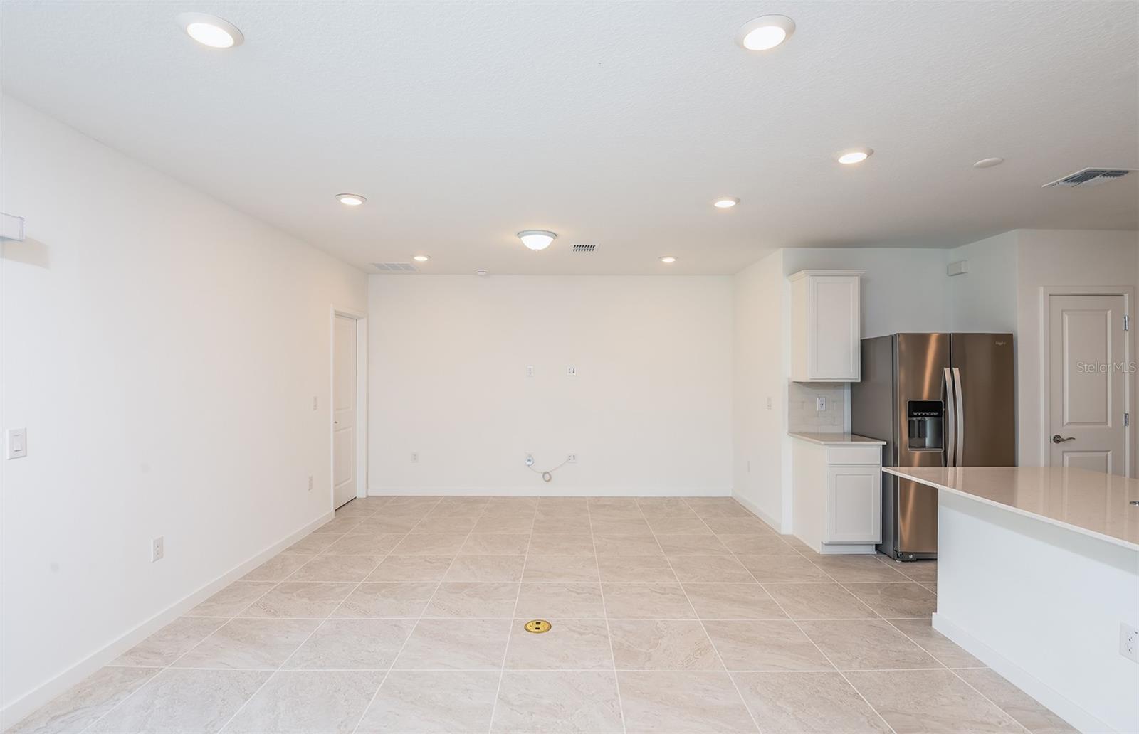9084 WILDLIGHT TRL, WILDWOOD, FL, 34785