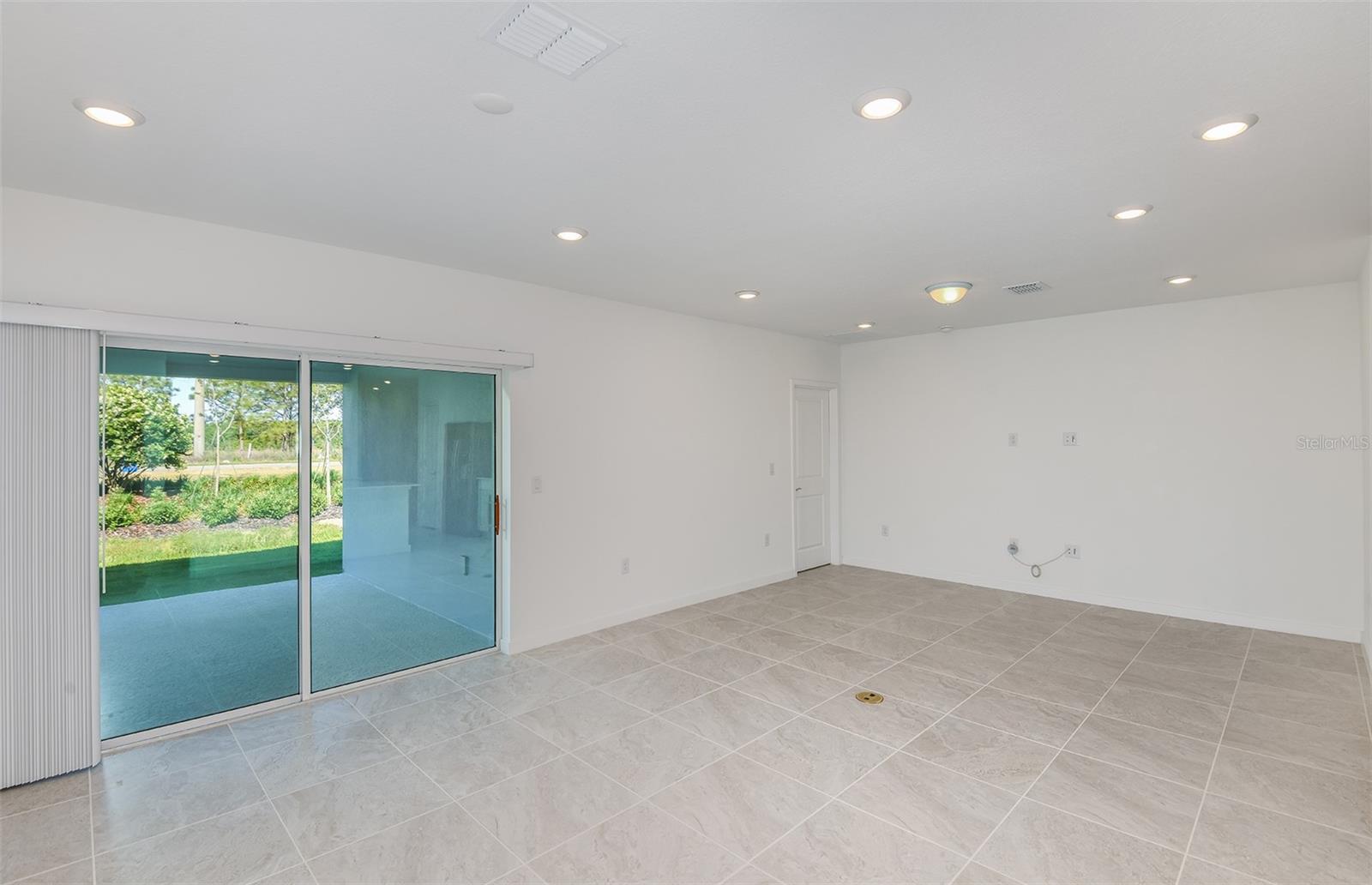 9084 WILDLIGHT TRL, WILDWOOD, FL, 34785