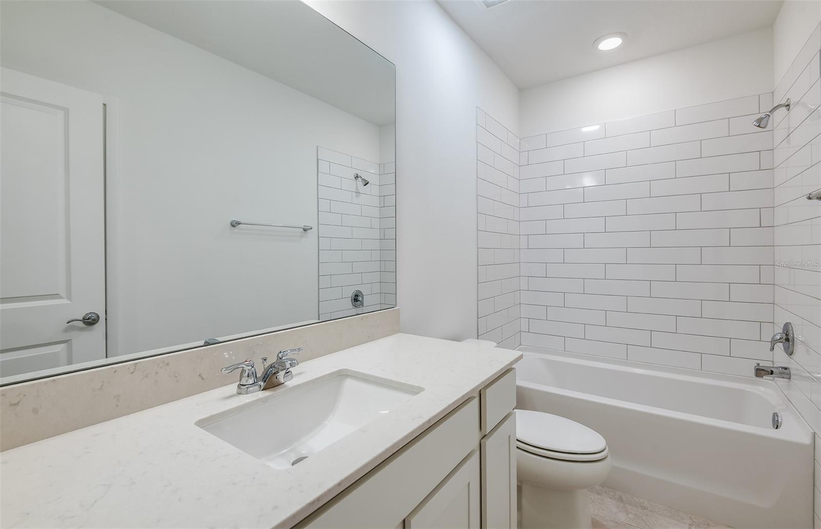 9084 WILDLIGHT TRL, WILDWOOD, FL, 34785