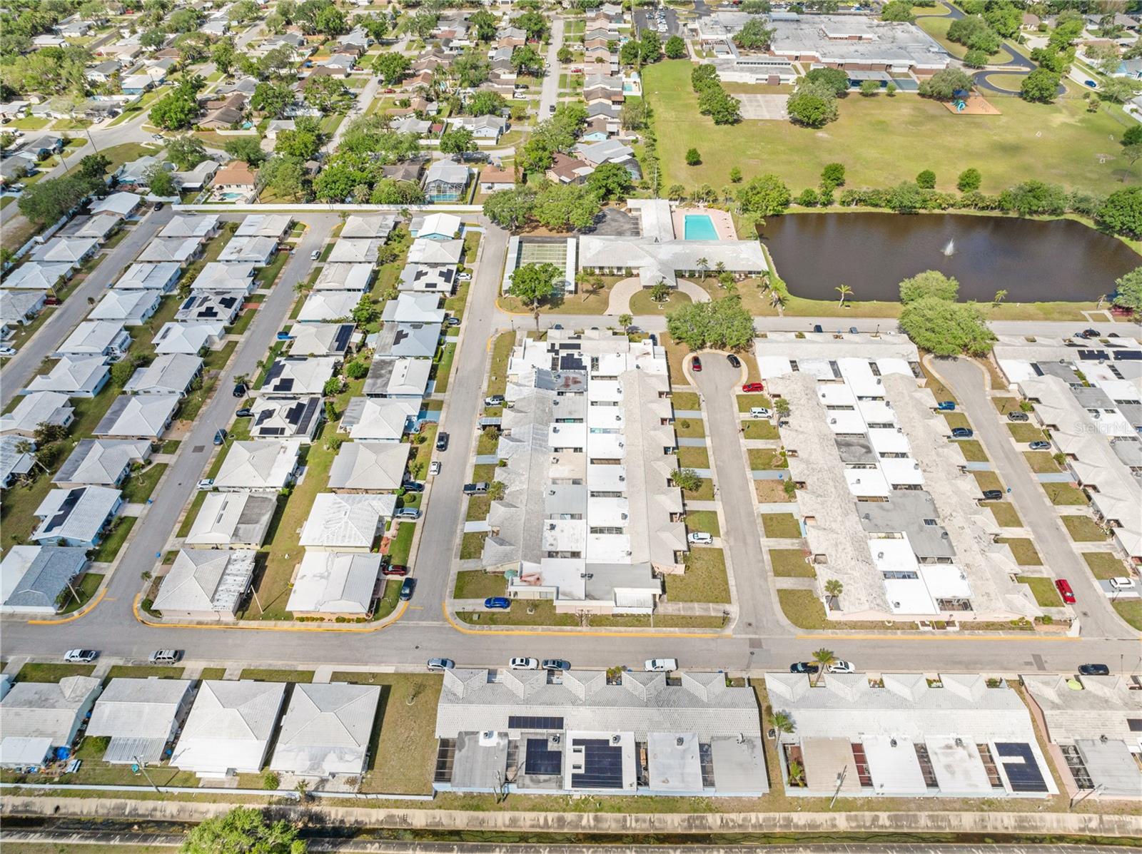 5428 LARCHMONT CT N #5428, PINELLAS PARK, FL, 33782