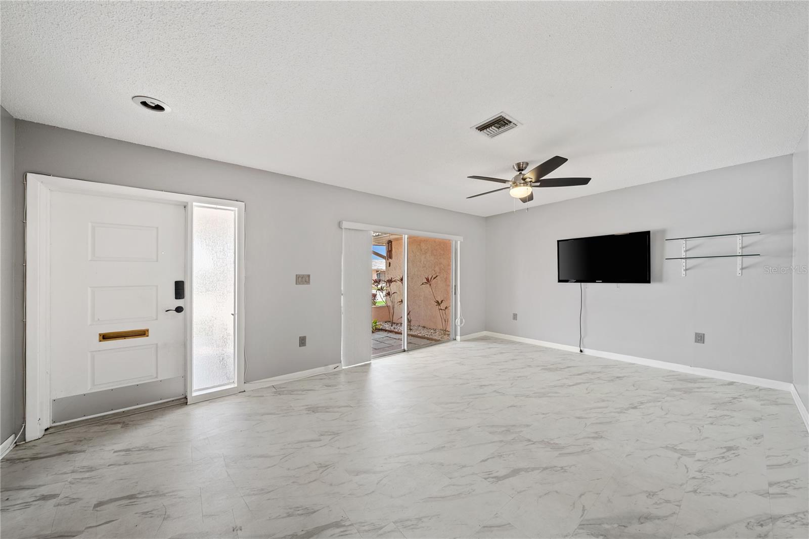 5428 LARCHMONT CT N #5428, PINELLAS PARK, FL, 33782