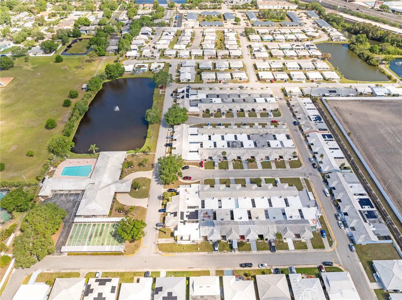 5428 LARCHMONT CT N #5428, PINELLAS PARK, FL, 33782
