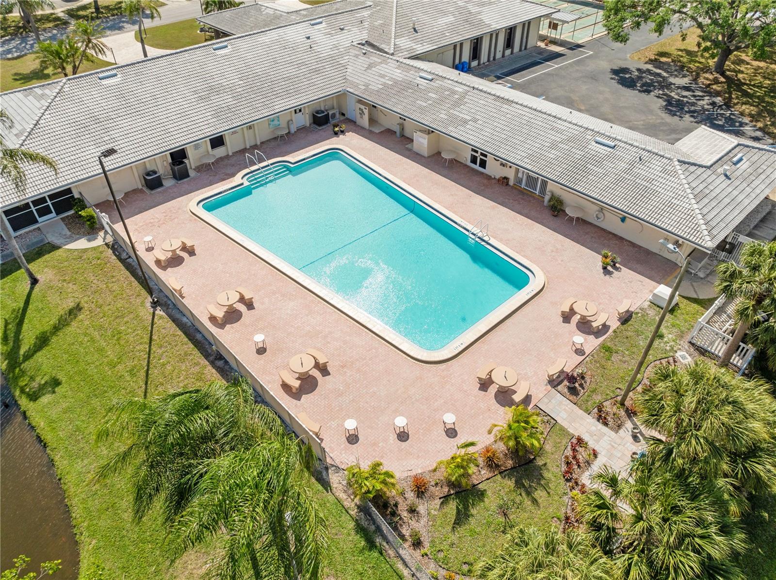 5428 LARCHMONT CT N #5428, PINELLAS PARK, FL, 33782