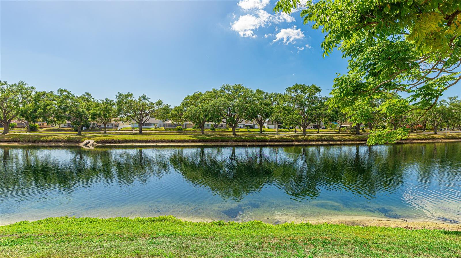 620 49TH ST E, BRADENTON, FL, 34208