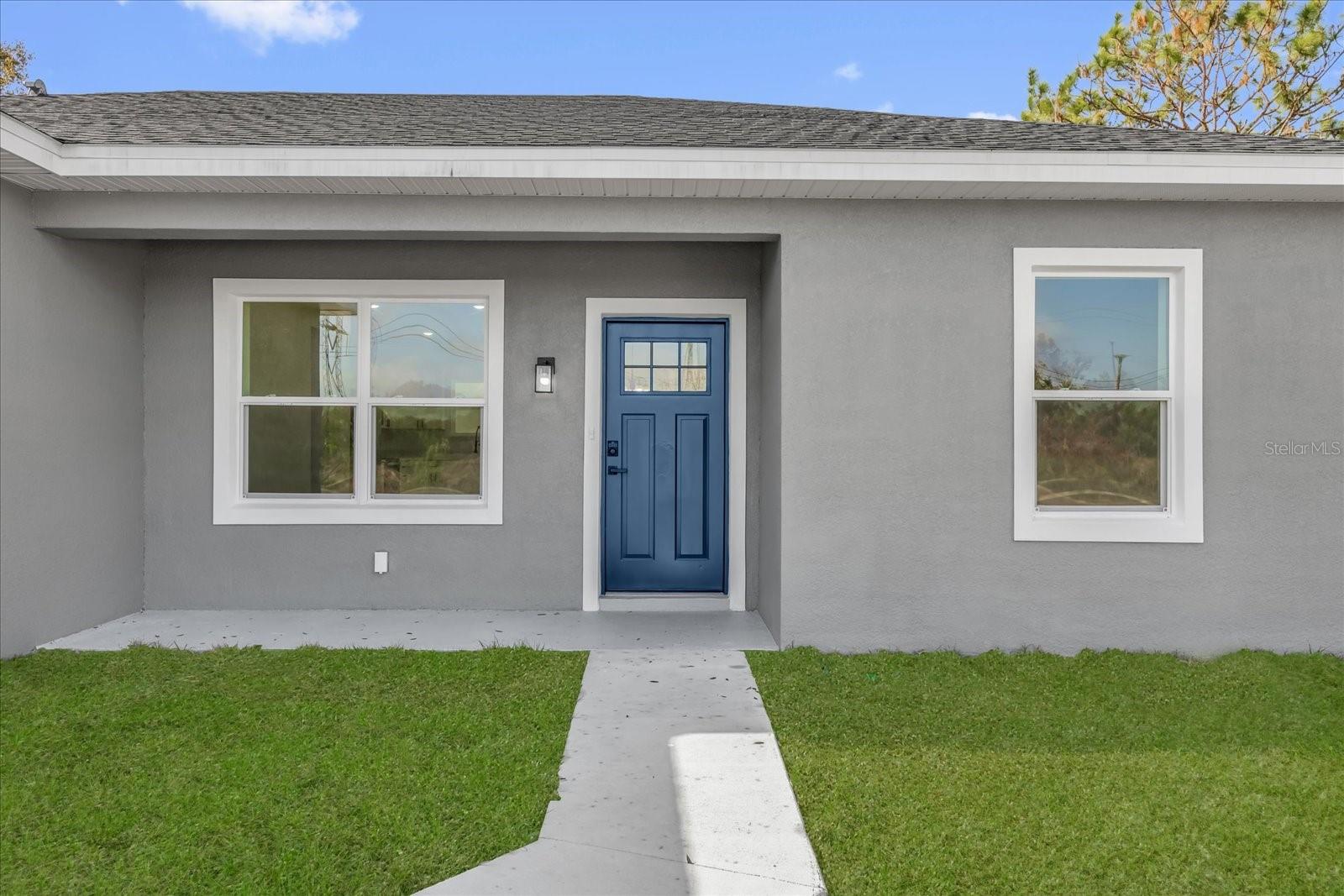 75 GUAVA TER, OCKLAWAHA, FL, 32179