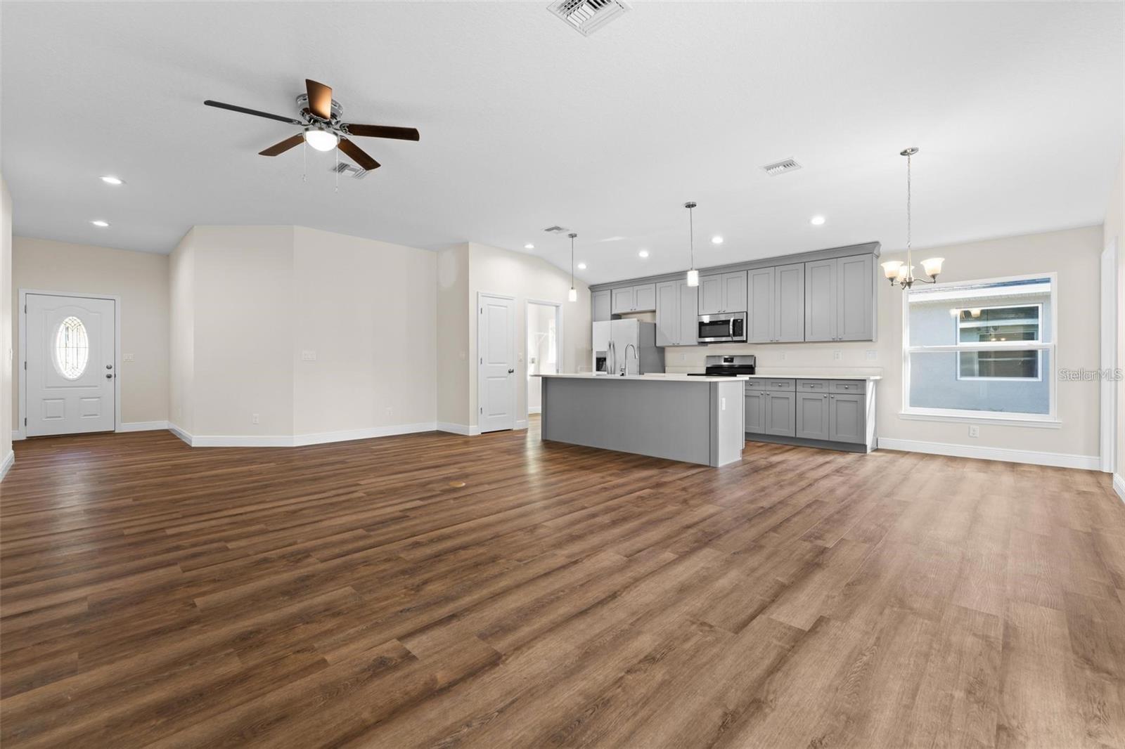 2132 PINE MEADOWS GOLF COURSE RD, EUSTIS, FL, 32726
