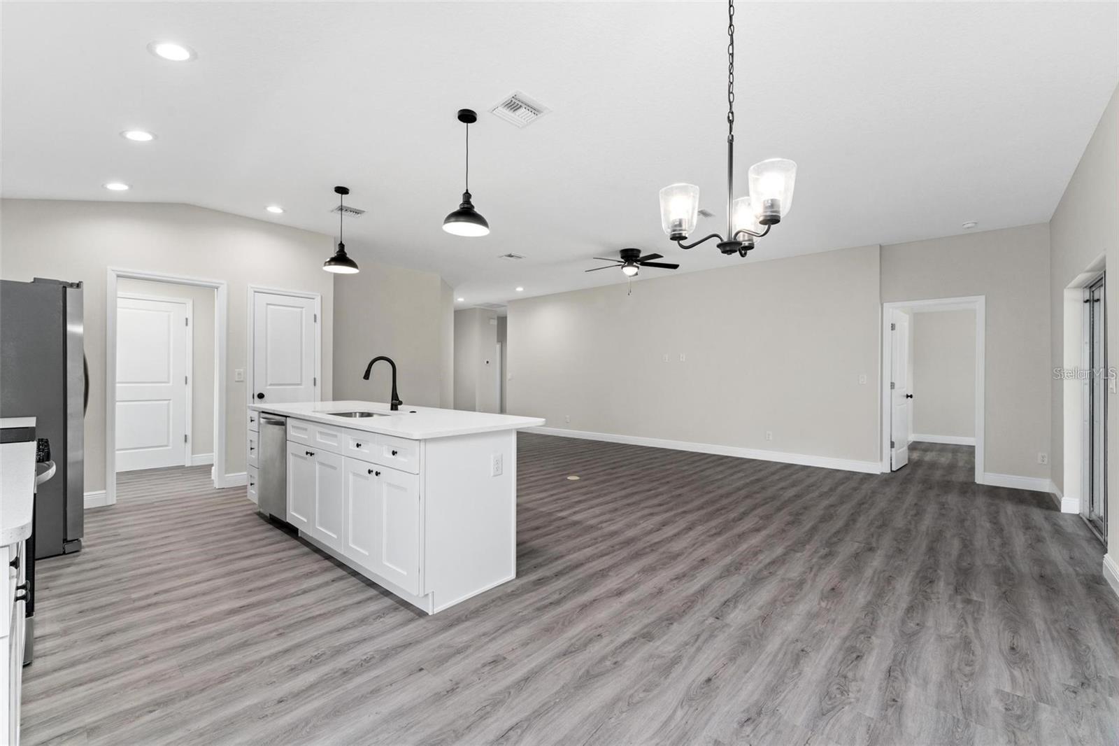 2132 PINE MEADOWS GOLF COURSE RD, EUSTIS, FL, 32726
