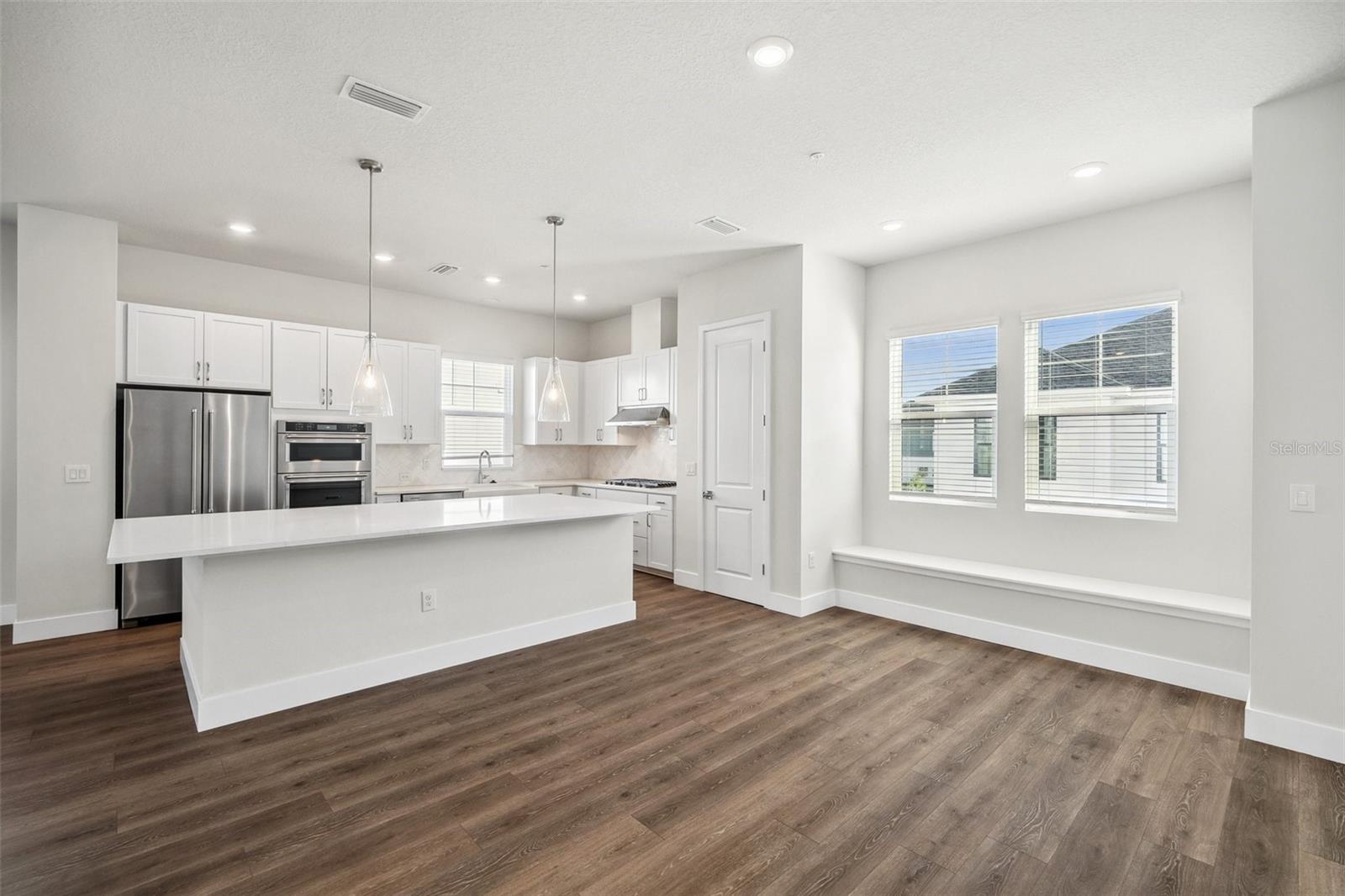 7244 SUTTON LN, SARASOTA, FL, 34240