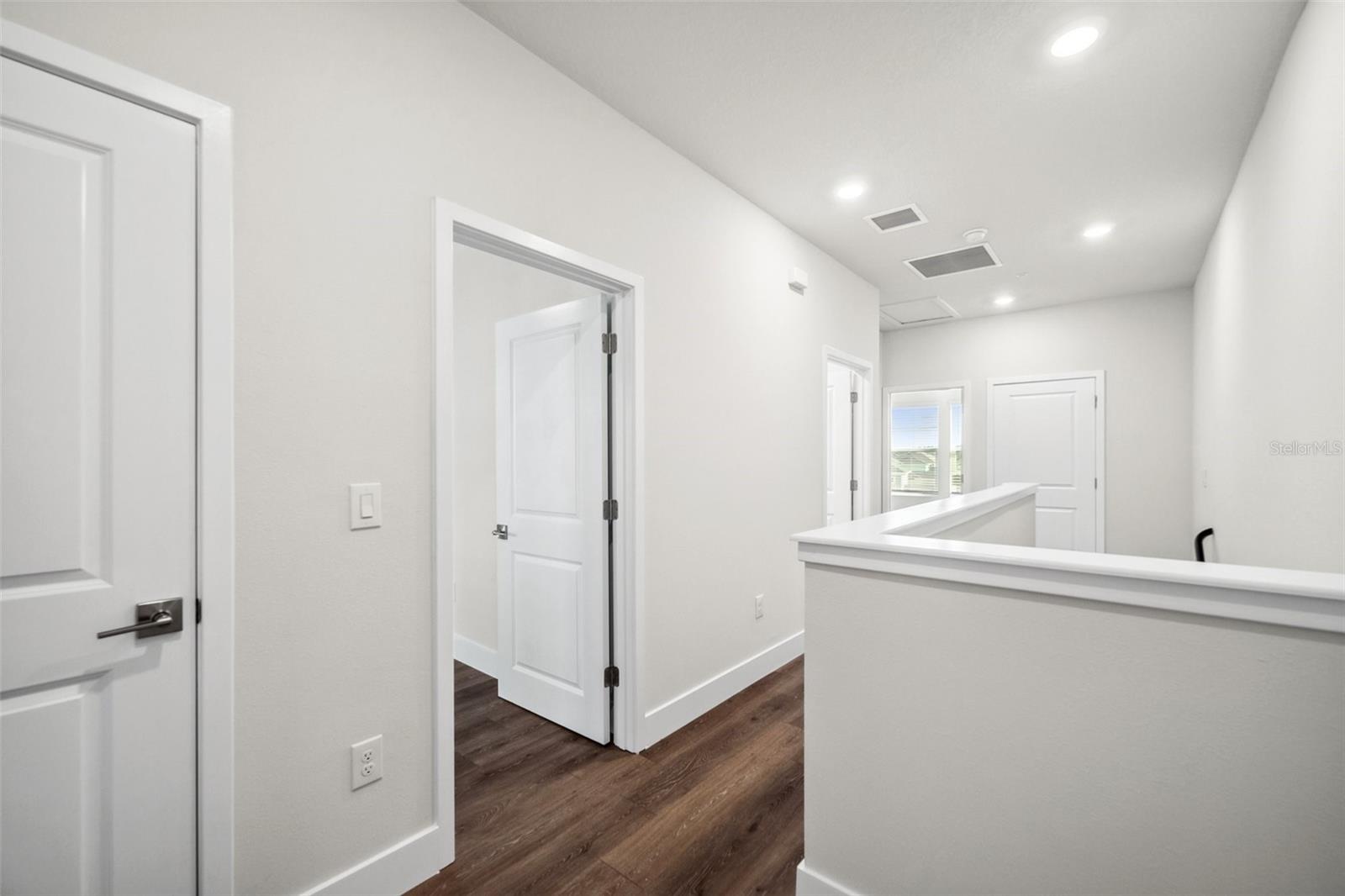 7244 SUTTON LN, SARASOTA, FL, 34240