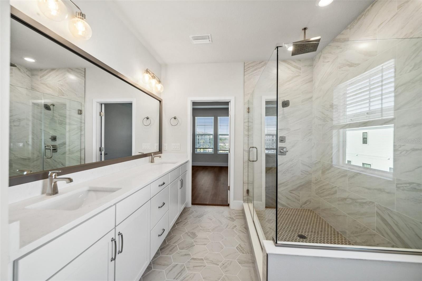 7244 SUTTON LN, SARASOTA, FL, 34240