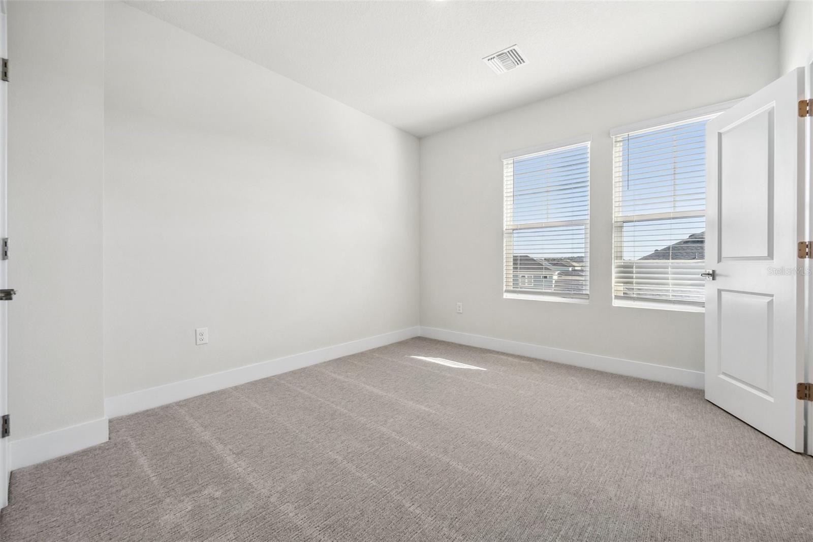 7244 SUTTON LN, SARASOTA, FL, 34240