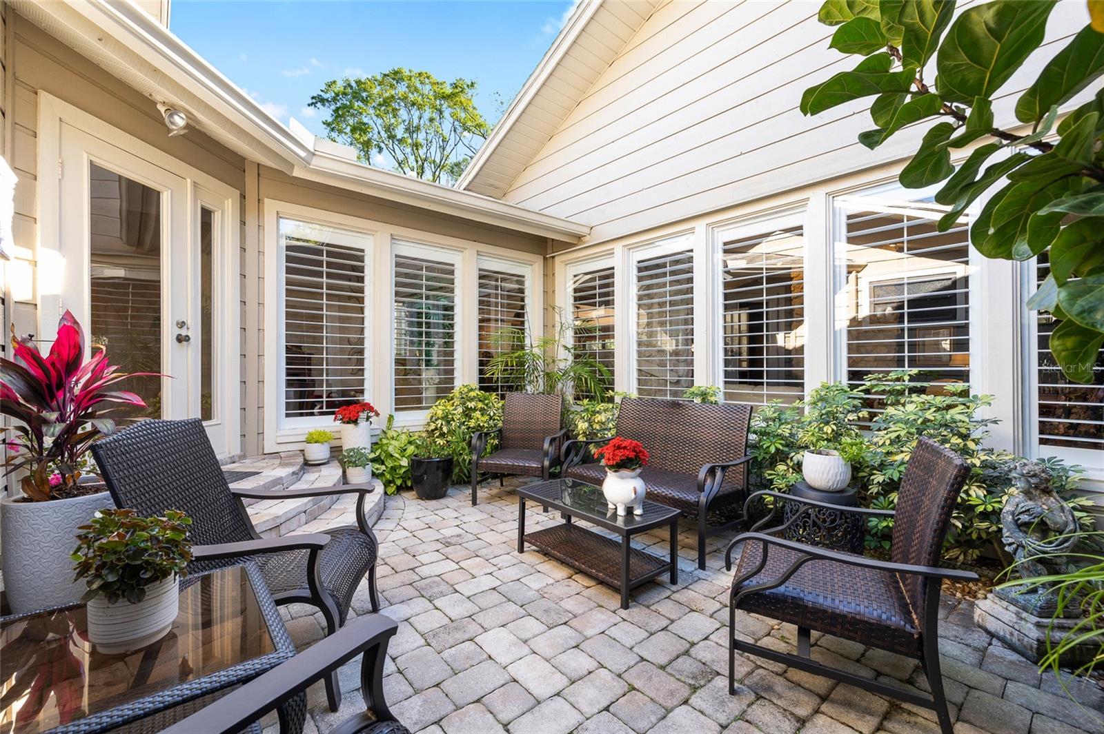 1025 ROYAL TROON CT, TARPON SPRINGS, FL, 34688