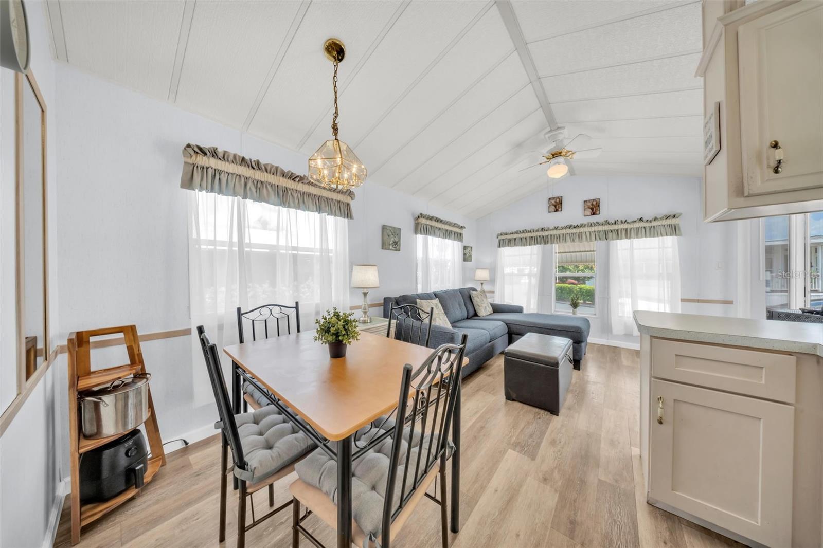 2511 LIMEWOOD AVE, CLERMONT, FL, 34714