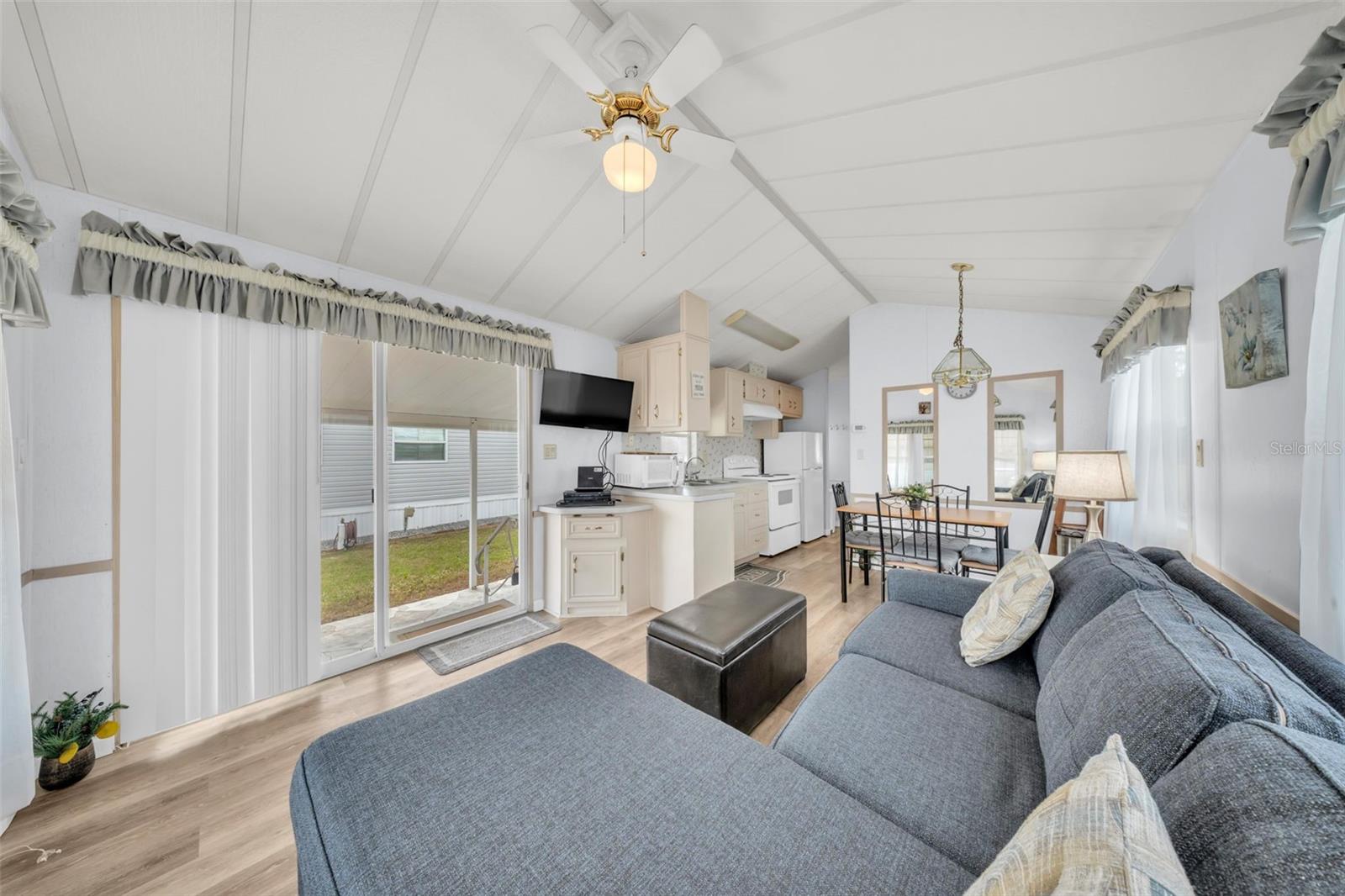 2511 LIMEWOOD AVE, CLERMONT, FL, 34714