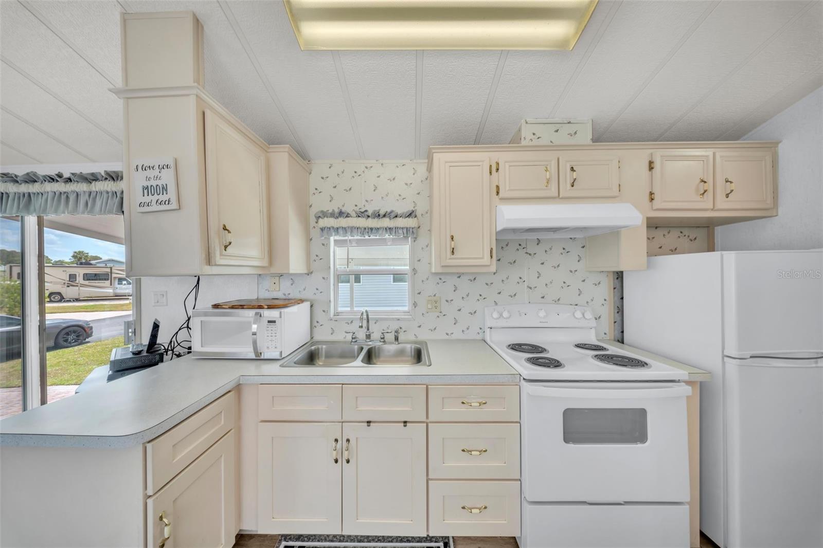 2511 LIMEWOOD AVE, CLERMONT, FL, 34714