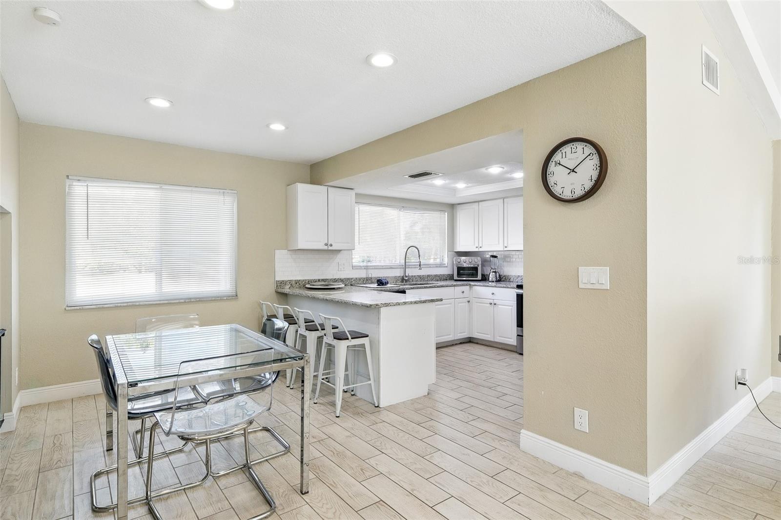14242 84TH TER, SEMINOLE, FL, 33776