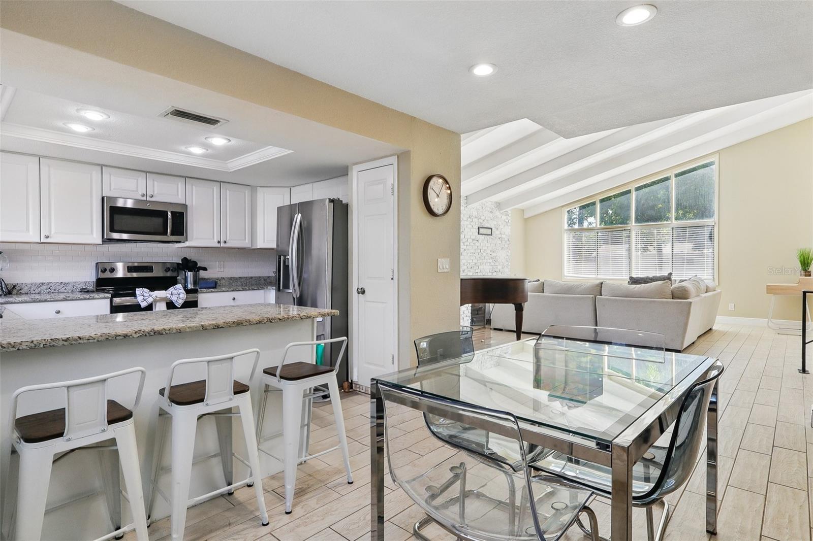 14242 84TH TER, SEMINOLE, FL, 33776