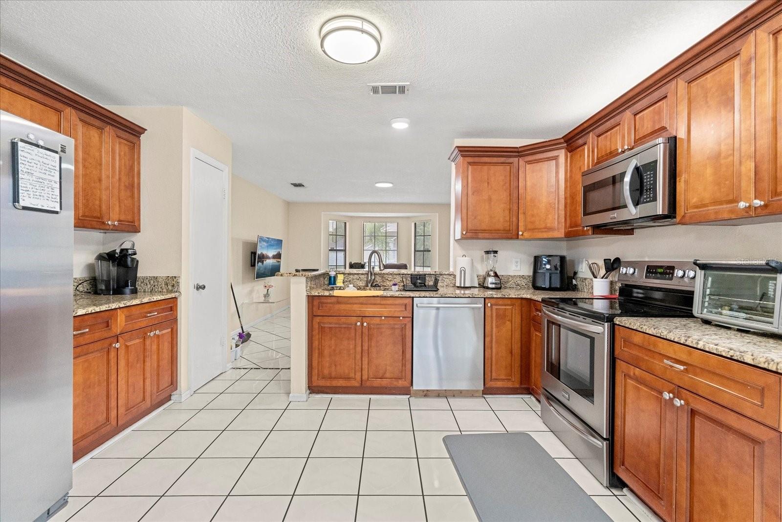 144 PINEWOOD CIR, KISSIMMEE, FL, 34743