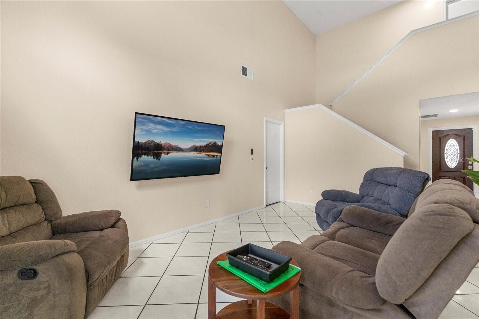 144 PINEWOOD CIR, KISSIMMEE, FL, 34743