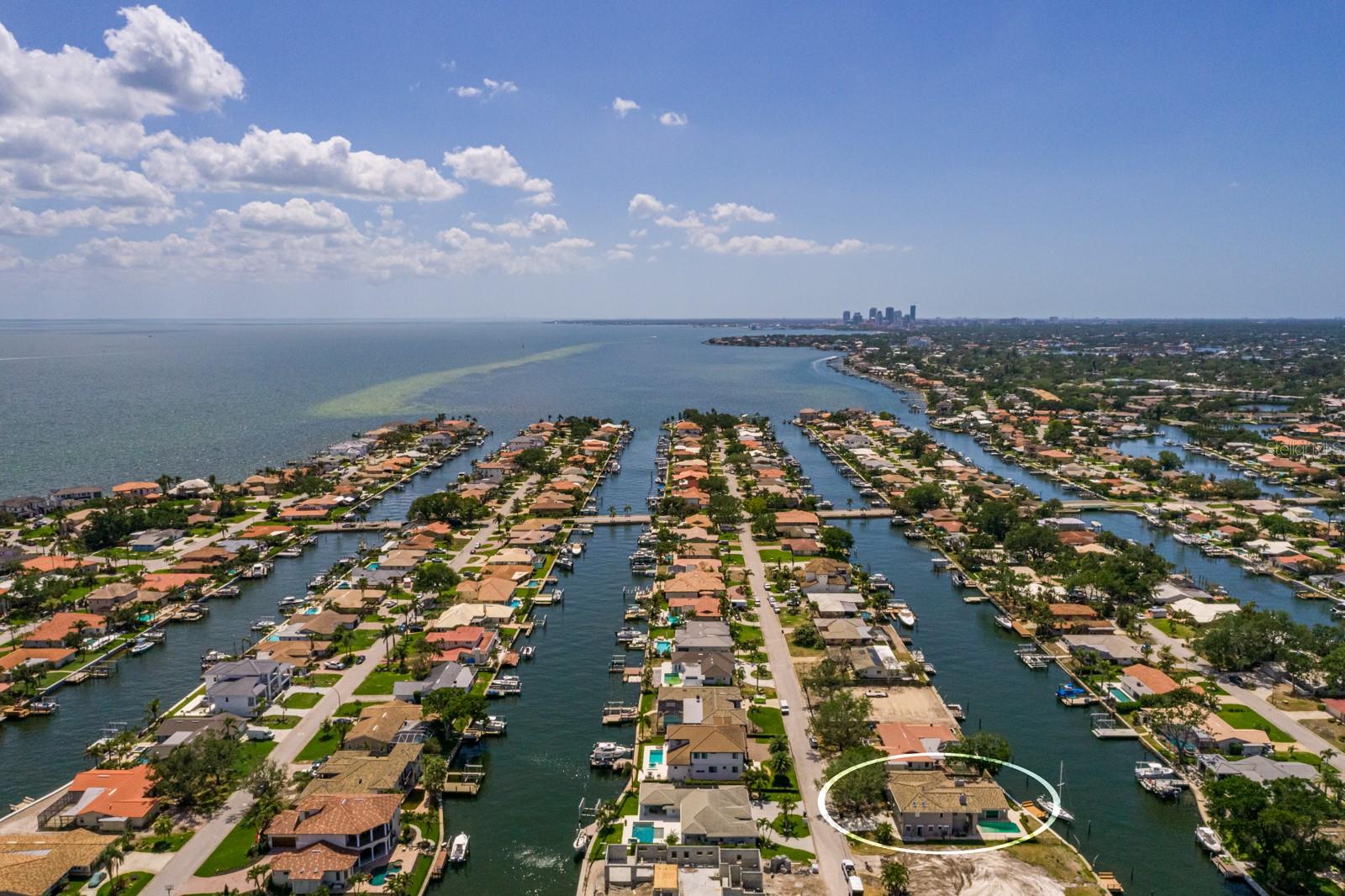 2063 ILLINOIS AVE NE, ST PETERSBURG, FL, 33703
