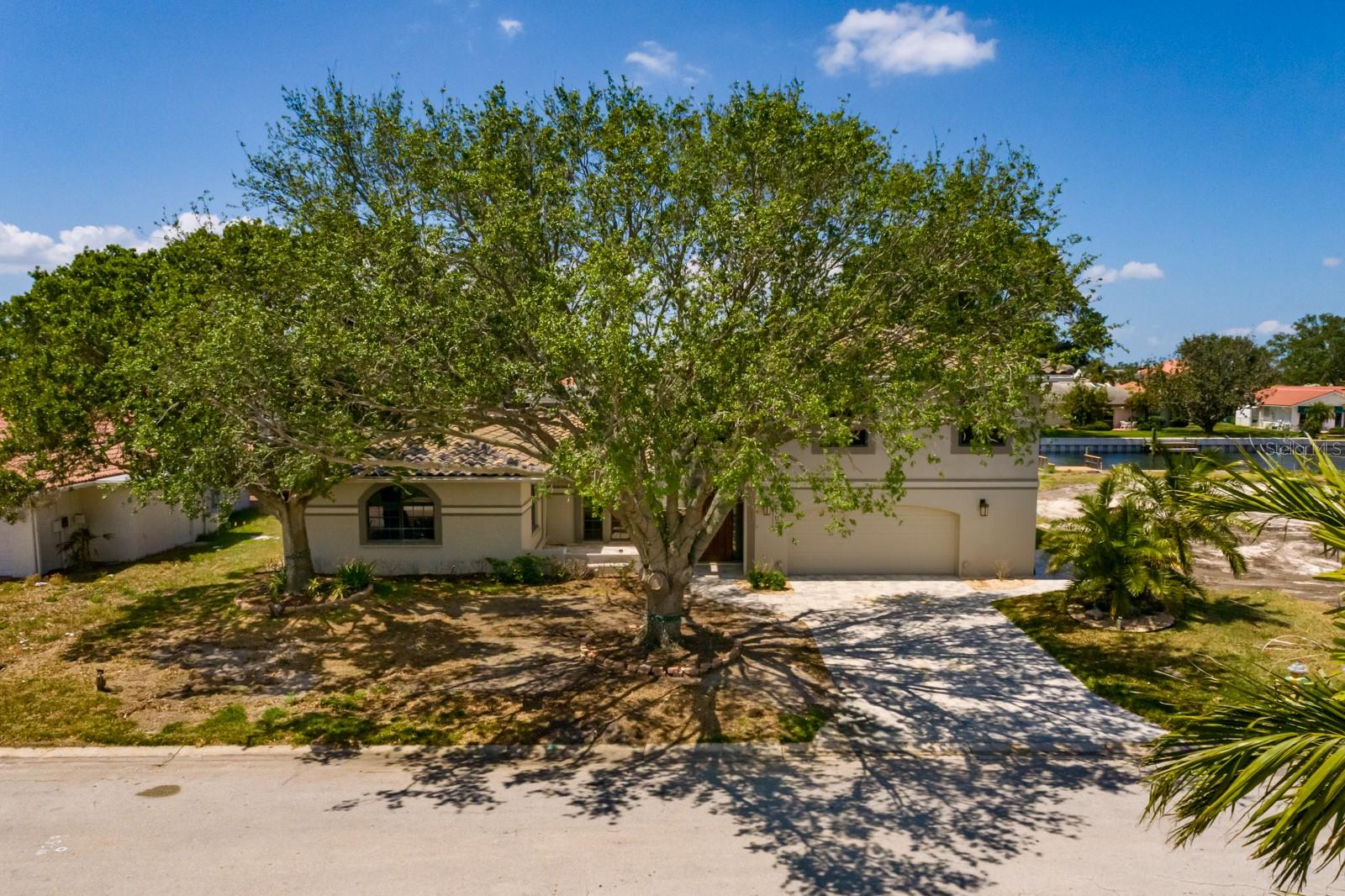 2063 ILLINOIS AVE NE, ST PETERSBURG, FL, 33703