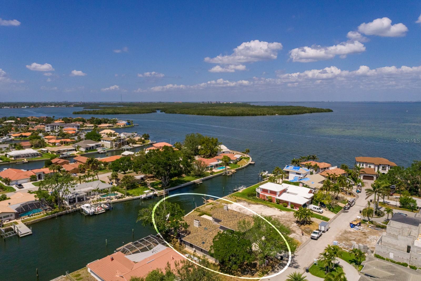 2063 ILLINOIS AVE NE, ST PETERSBURG, FL, 33703