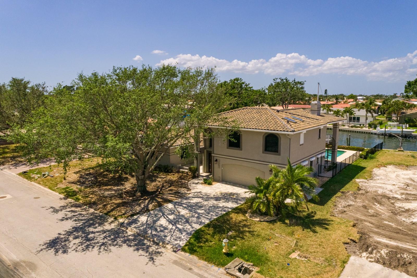 2063 ILLINOIS AVE NE, ST PETERSBURG, FL, 33703