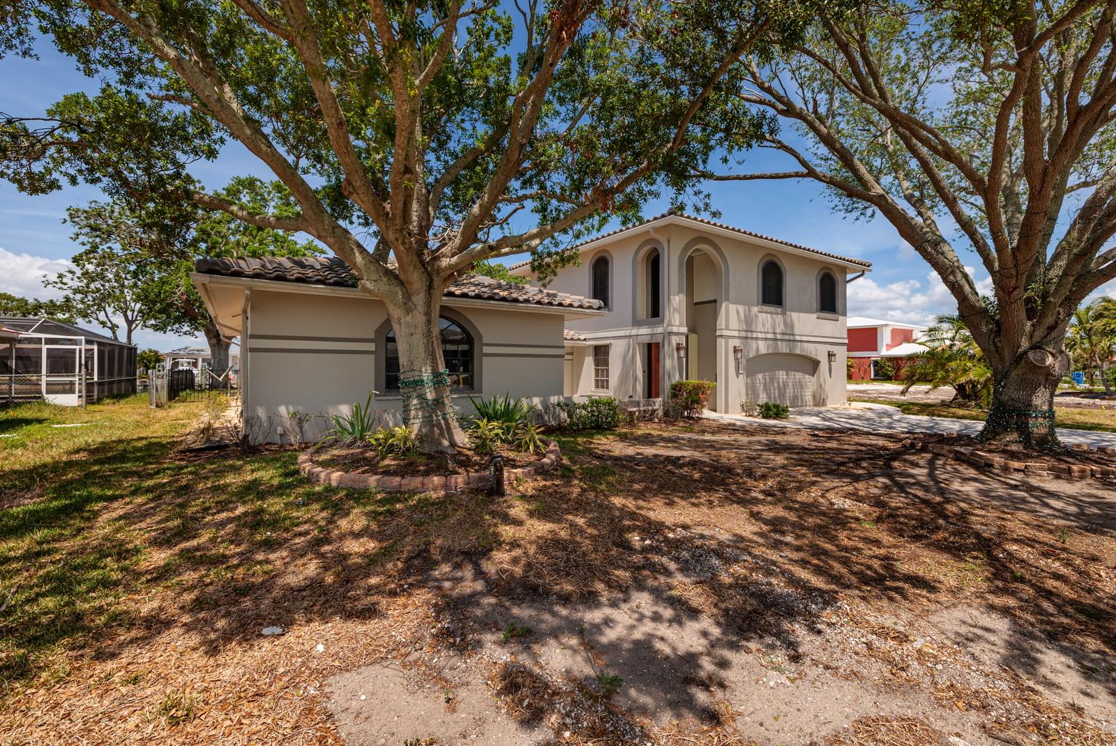 2063 ILLINOIS AVE NE, ST PETERSBURG, FL, 33703