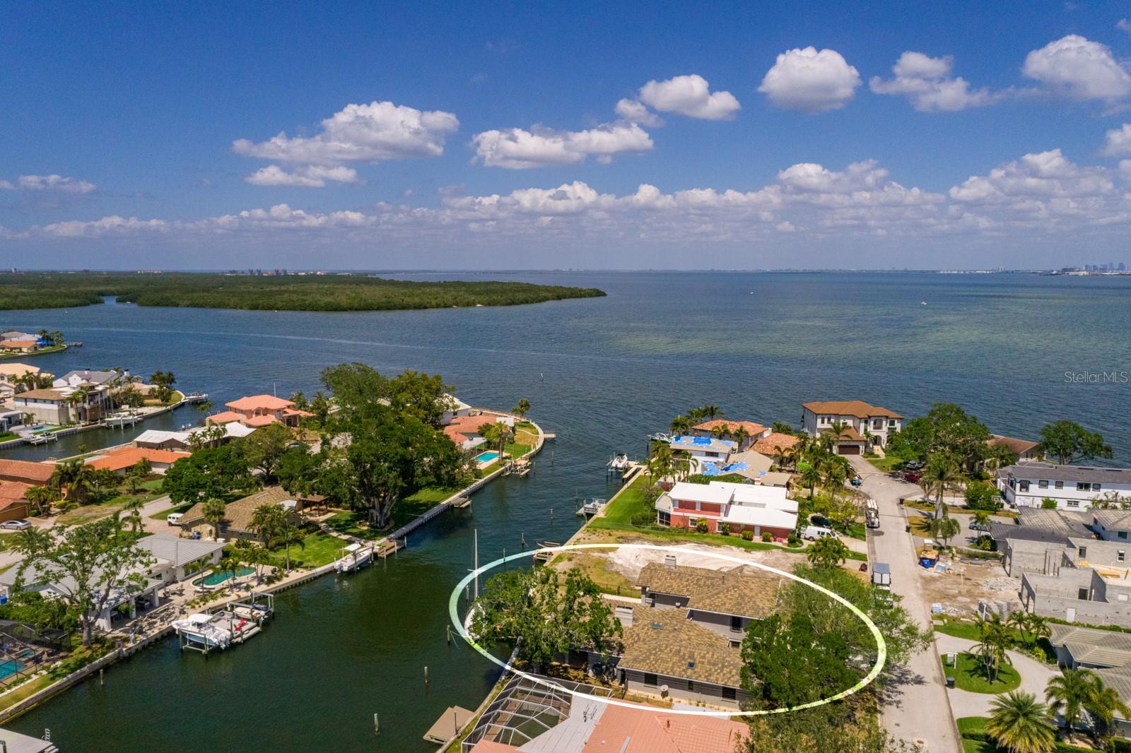 2063 ILLINOIS AVE NE, ST PETERSBURG, FL, 33703