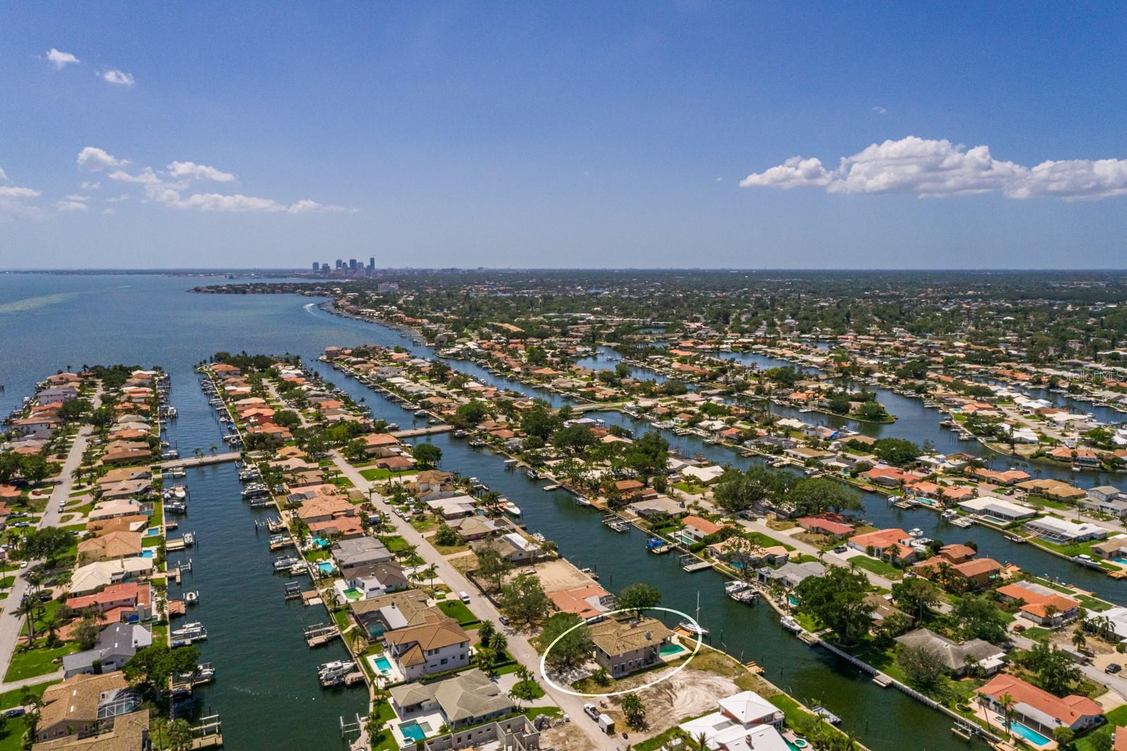 2063 ILLINOIS AVE NE, ST PETERSBURG, FL, 33703