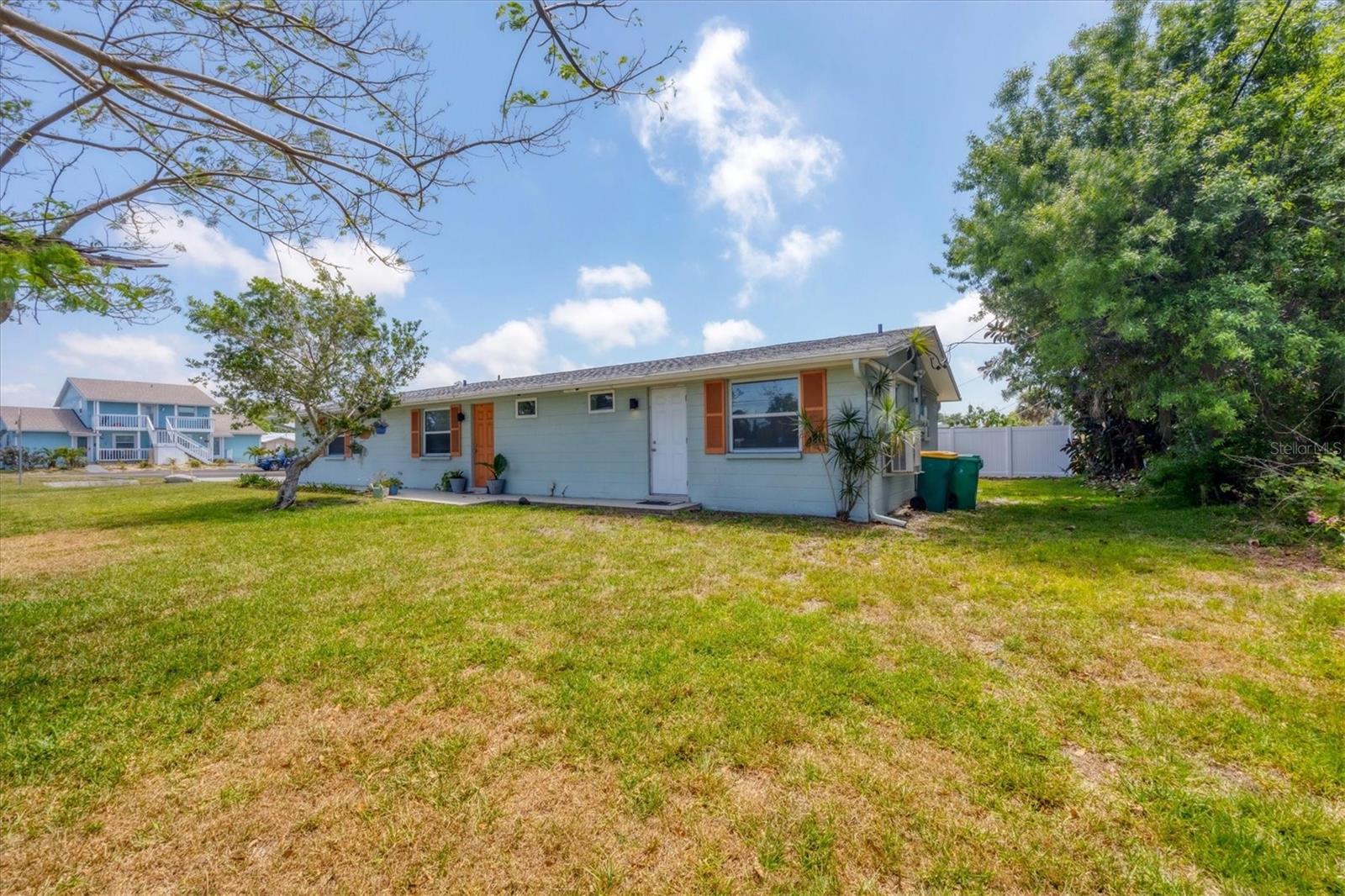 1600 & 1610 MORNING DOVE LN NW, ENGLEWOOD, FL, 34224