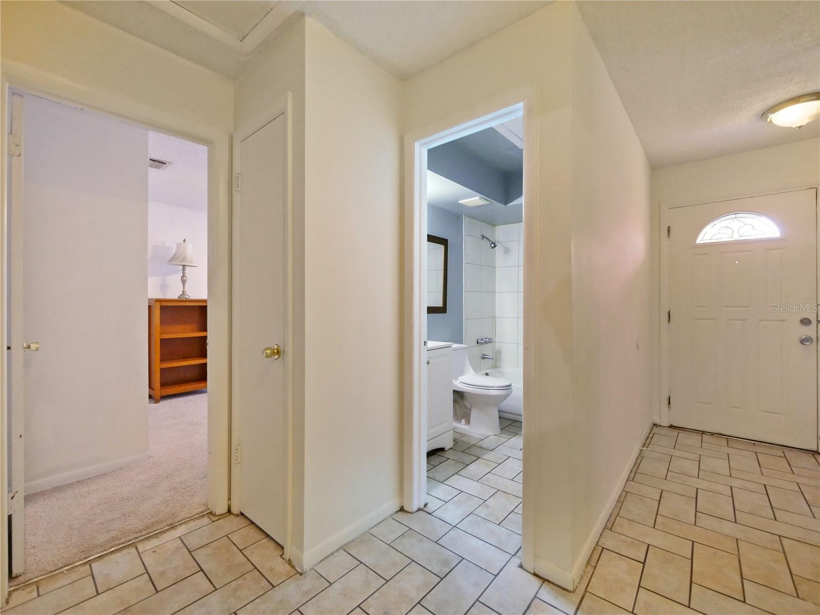 4025 LUAN DR, ORLANDO, FL, 32808