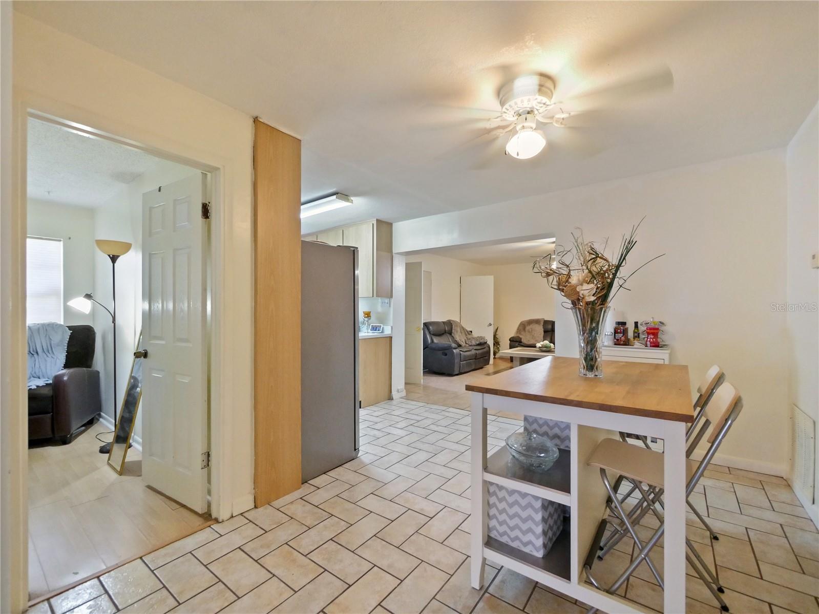 4025 LUAN DR, ORLANDO, FL, 32808