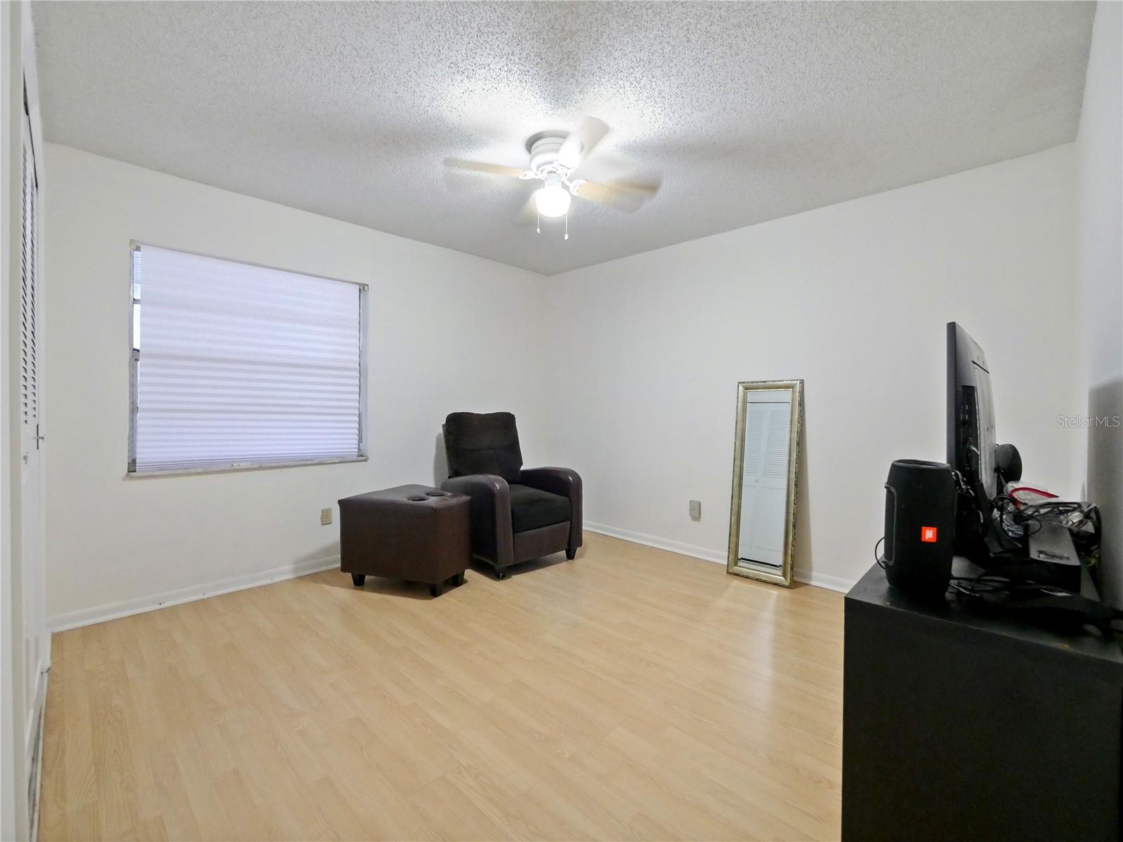 4025 LUAN DR, ORLANDO, FL, 32808