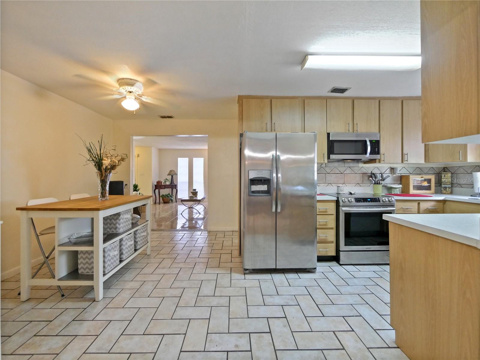 4025 LUAN DR, ORLANDO, FL, 32808