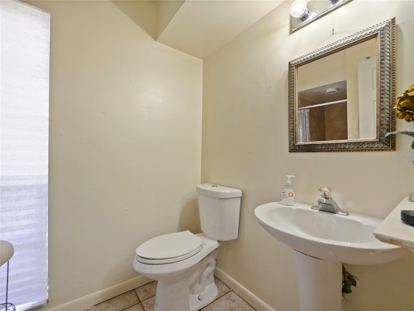 4025 LUAN DR, ORLANDO, FL, 32808