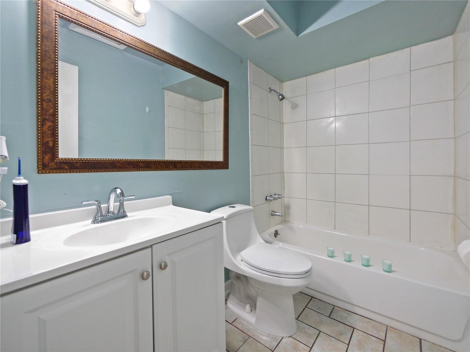 4025 LUAN DR, ORLANDO, FL, 32808