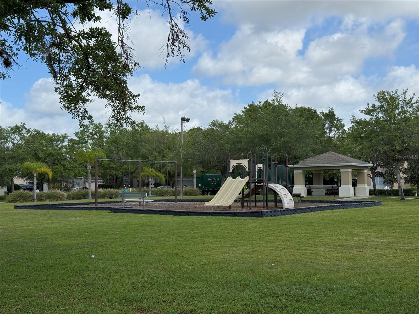 7708 ATWOOD DR, WESLEY CHAPEL, FL, 33545
