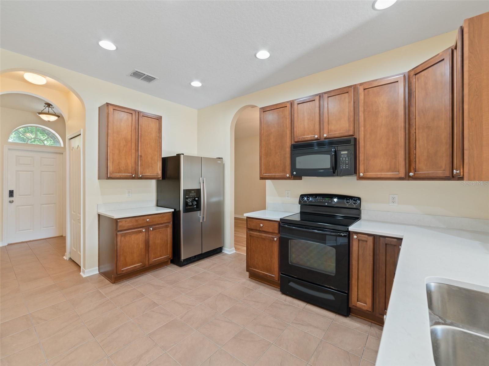 7708 ATWOOD DR, WESLEY CHAPEL, FL, 33545