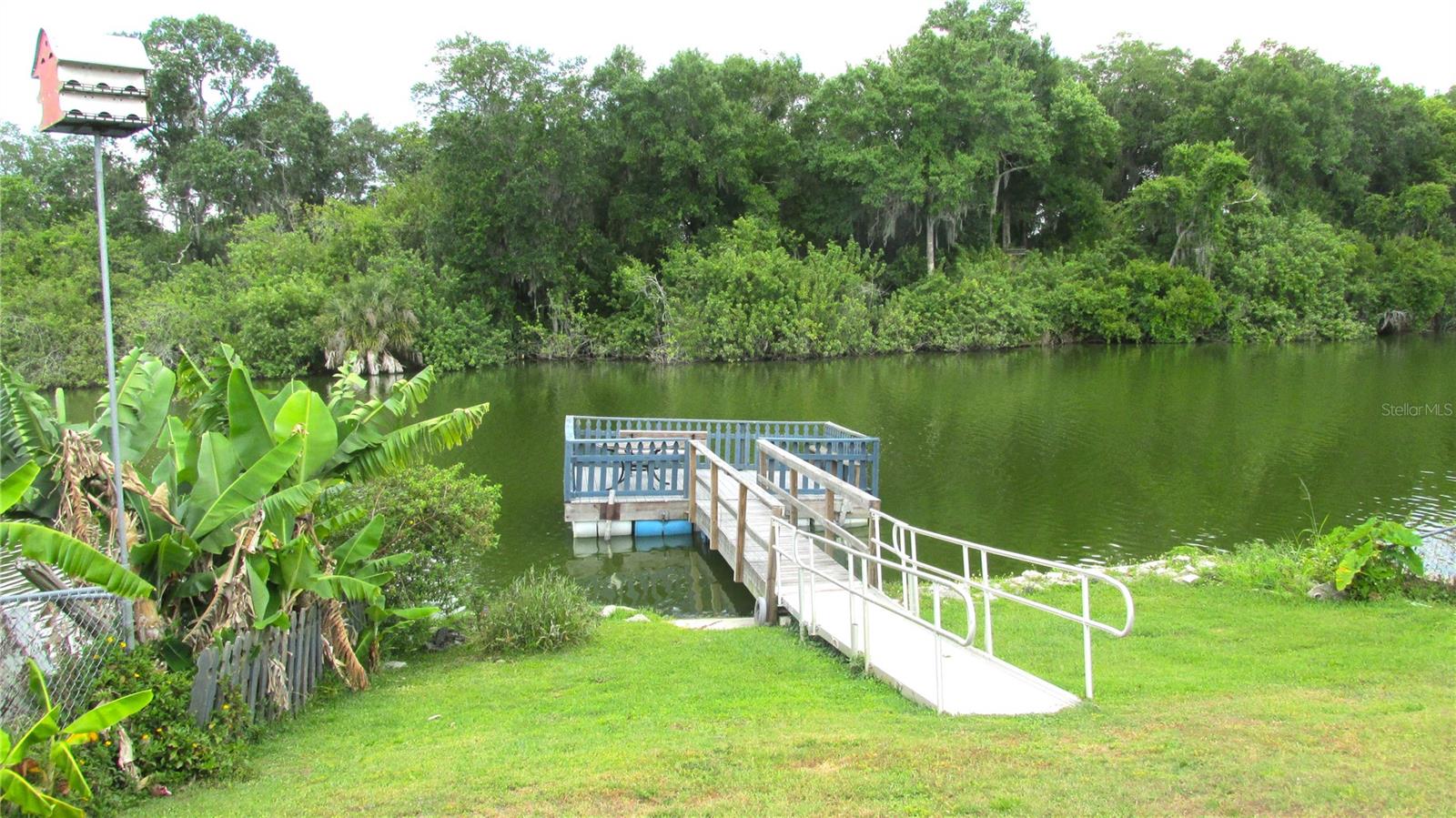 1611 BLUE LAKE DR, LAKELAND, FL, 33801