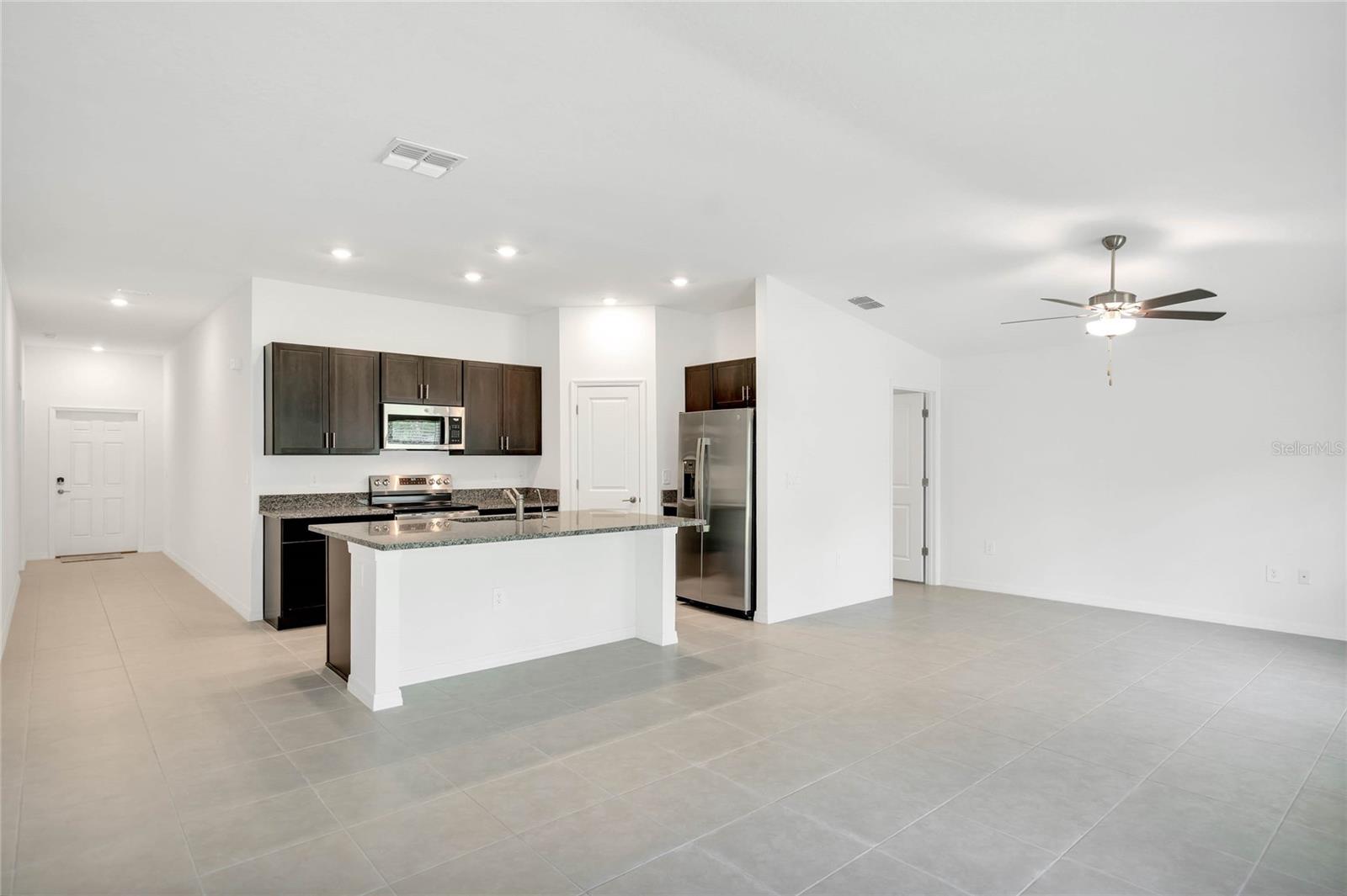 4252 BRIDLE BOOSTER WAY, LAKELAND, FL, 33801